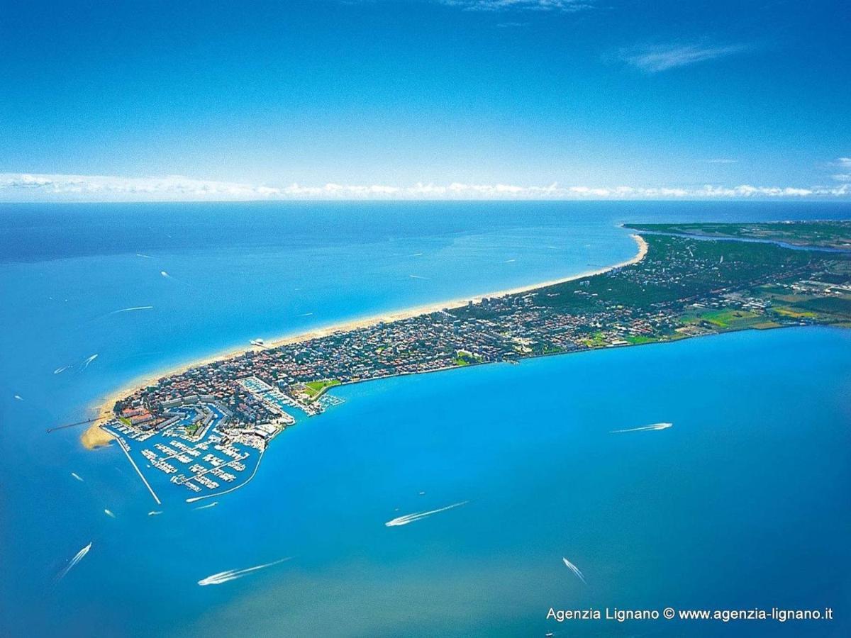 Lignano Sabbiadoro With Pool Apartamento Exterior foto